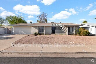 Building Photo - 847 W Juanita Ave