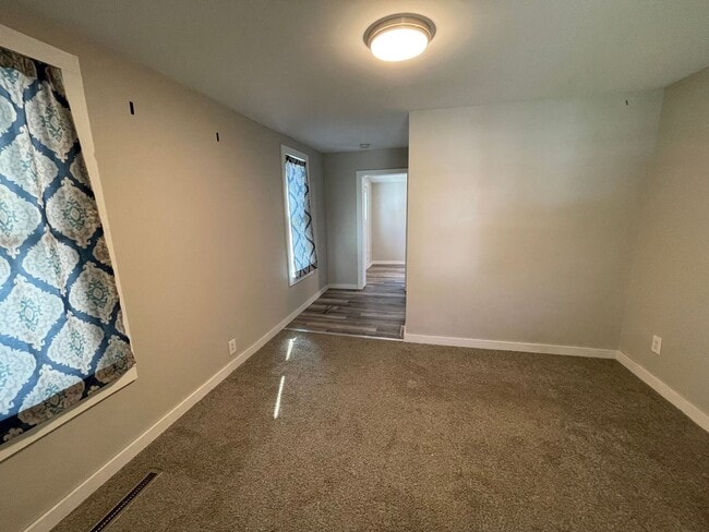 Foto del edificio - 313 7th Ave SE