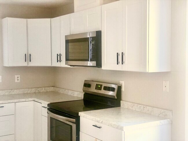 Foto del edificio - 405 122nd St SW