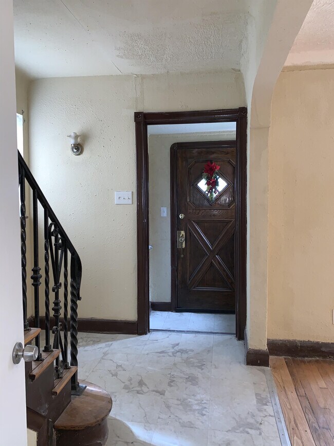 Building Photo - 4674 Audubon Rd