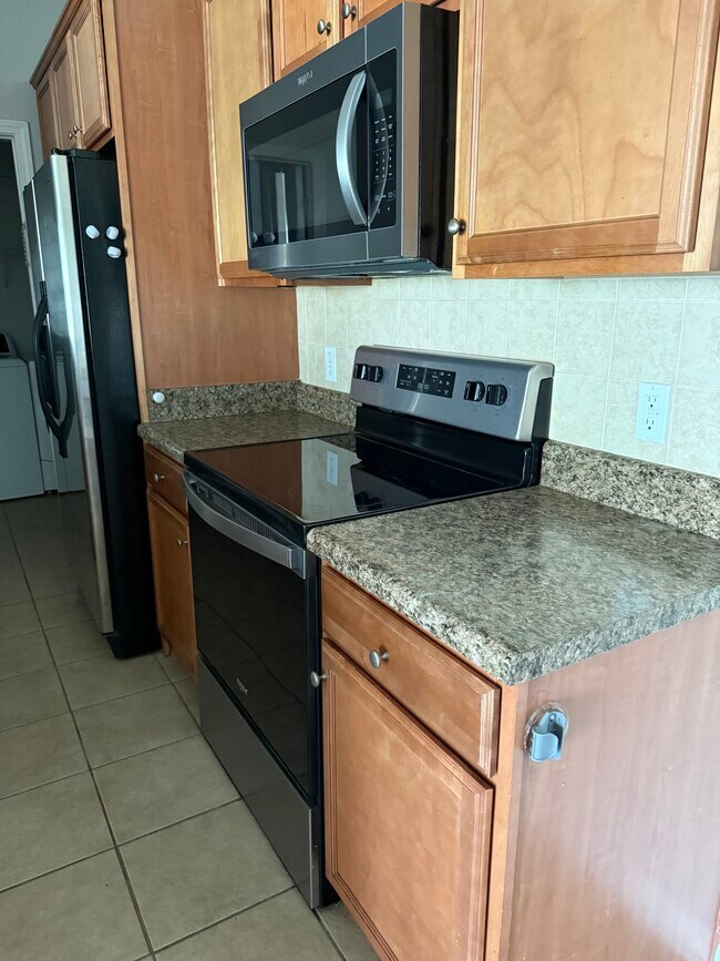 Foto del edificio - 2641 McArthur Landing Cir