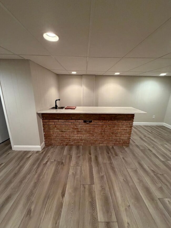 3 Bedroom Townhouse - 3 Bedroom Townhouse