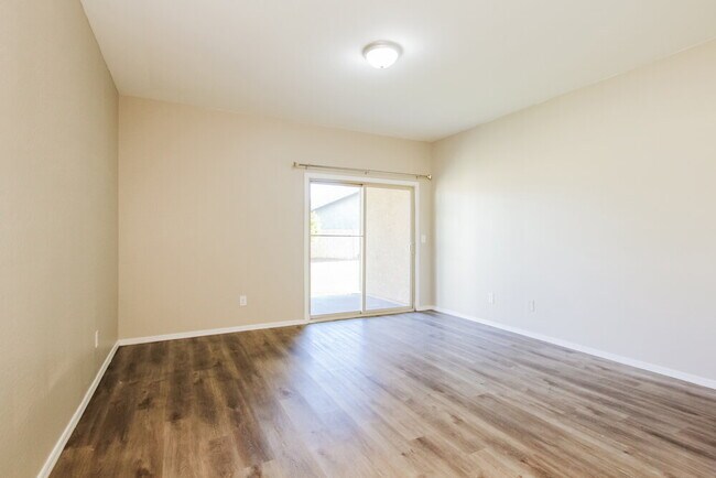 Foto del edificio - 6873 S Blue Hills Dr