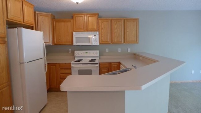 Foto del edificio - 2 br, 3 bath Townhome - 7623 Arbor Lane