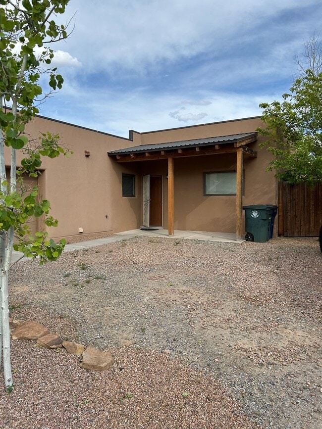 Building Photo - 7603 Mesa Del Oro Ln