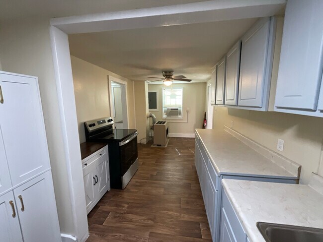 Foto del edificio - 4238 Trottinridge Rd