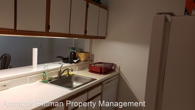 Building Photo - 1 br, 1 bath House - 1410-001 Collegiate