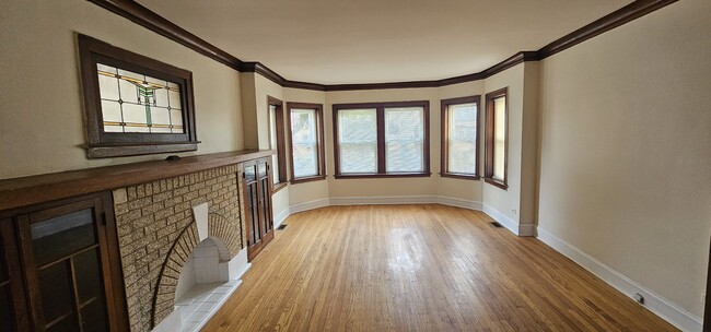 Foto del edificio - 5525 W Dakin St