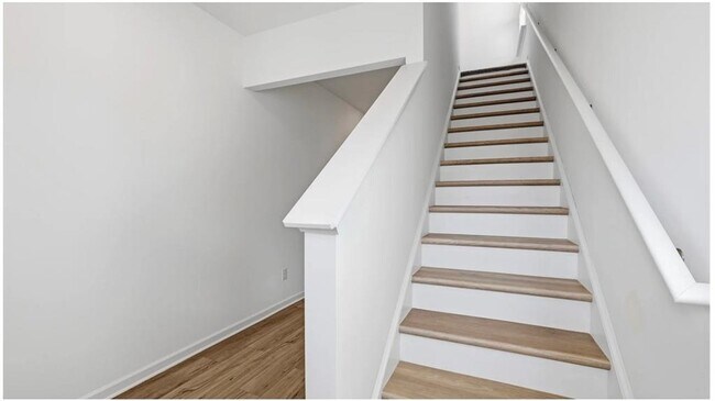 Building Photo - 129 Saddlebred Wy