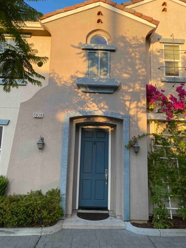 Foto principal - 5038 Russo Dr