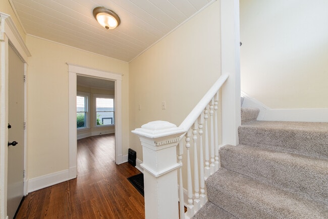 Foto del edificio - 1007 Sherman St SE