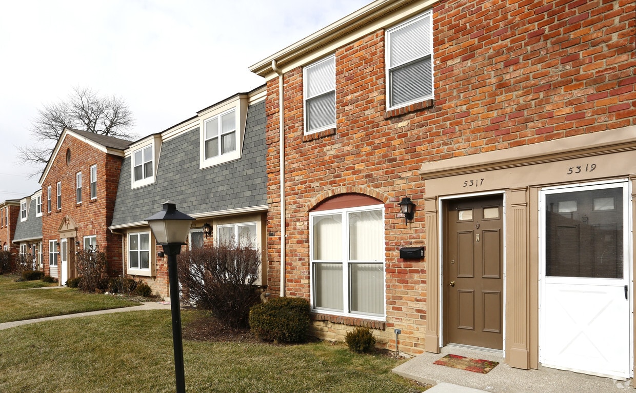 Salem Woods Apartments Dayton, OH