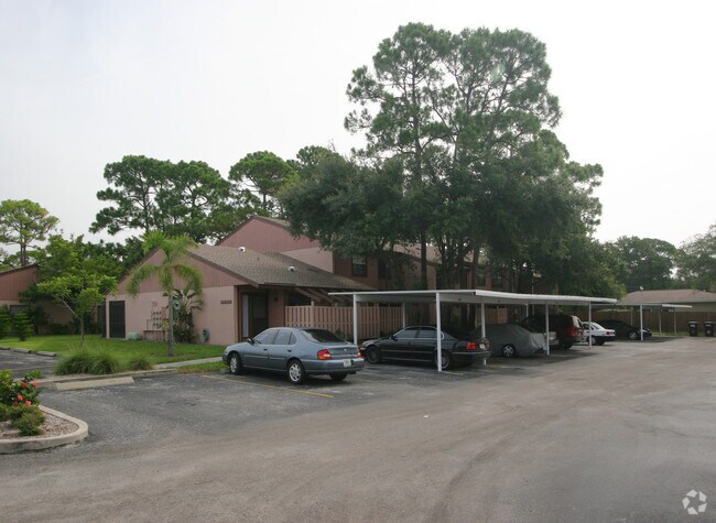 Building Photo - Summerside Condos