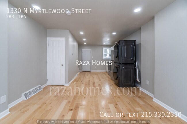 Building Photo - 1330 N Myrtlewood Street
