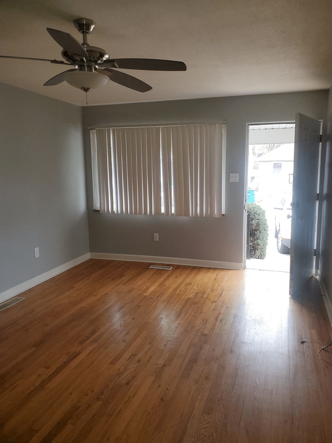 140 Viehl Ave, Lemay, MO 63125 House Rental in Lemay, MO