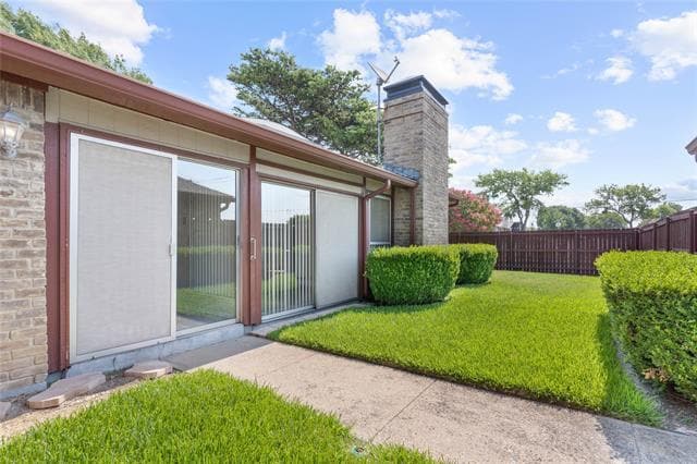 Building Photo - 2126 Auburn Dr