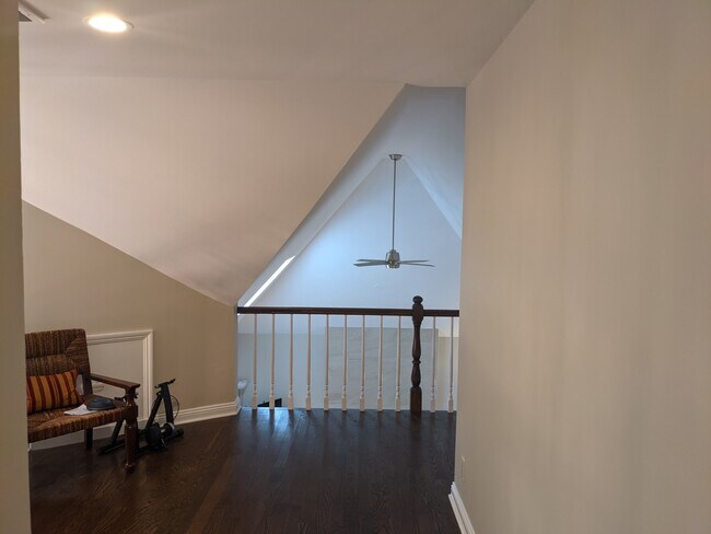 Building Photo - 2835 Reserve Ct