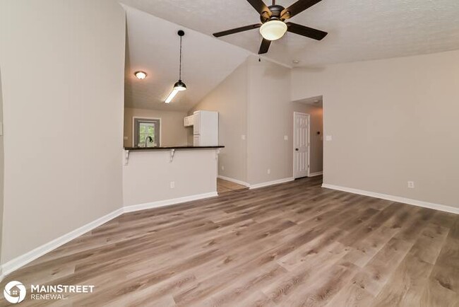 Building Photo - 6061 Warrenpark Lane, Knoxville, TN 37912
