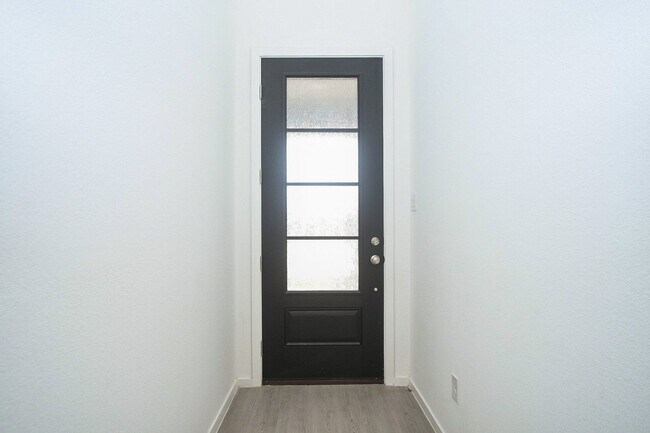 Foto del edificio - 6319 Seafoam Lake Dr