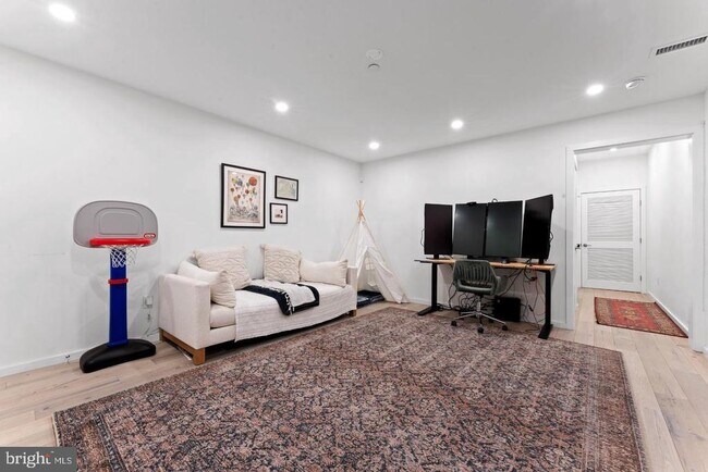 Foto del edificio - 312 Poplar St