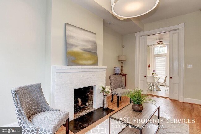 Building Photo - 1306 Riggs St NW
