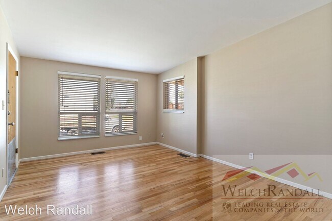Foto del edificio - 2 br, 1 bath House - 5320 South 2100 West
