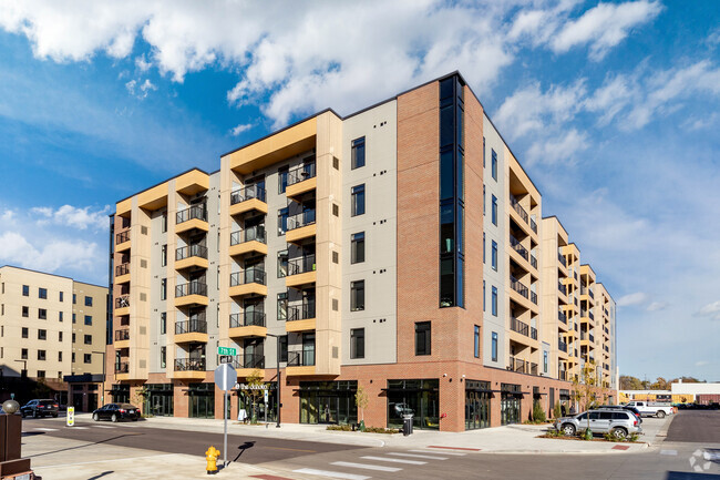 Building Photo - The Dakota Flats at Cherapa Place