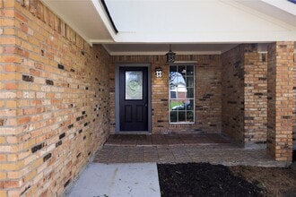 Building Photo - 51 Sweetgum Ct