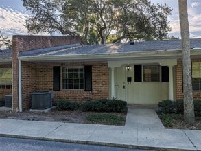 Building Photo - 450 Cherrywood Gardens Dr