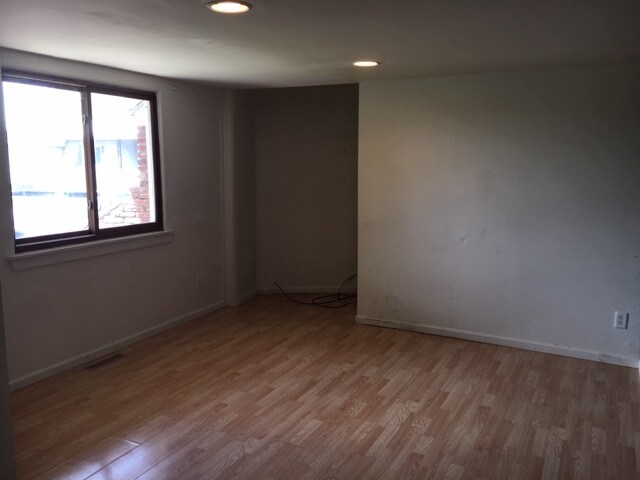 Building Photo - 1311 Hope St