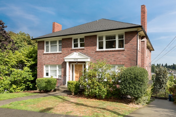 Photo - 5026 22nd Ave NE (Seattle, WA)