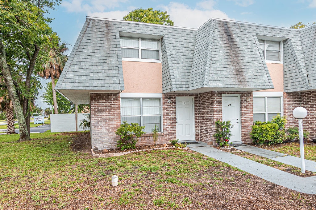 Foto principal - 1610 S Palmetto Ave