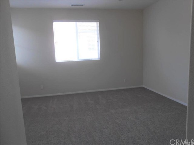 Building Photo - 208 Windy Ln
