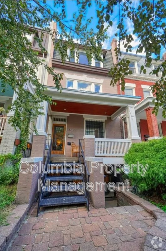 Building Photo - 1203 Clifton St NW