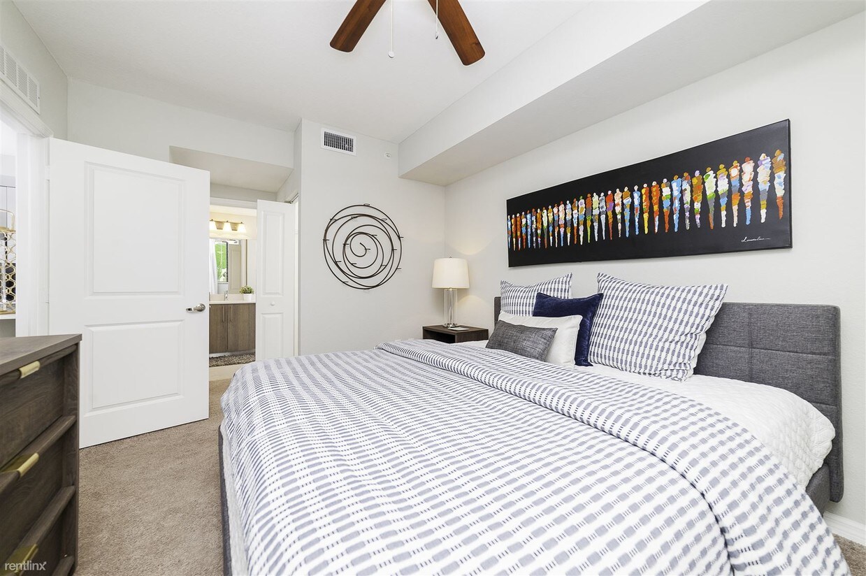 Foto principal - 950 SW 57th Ave