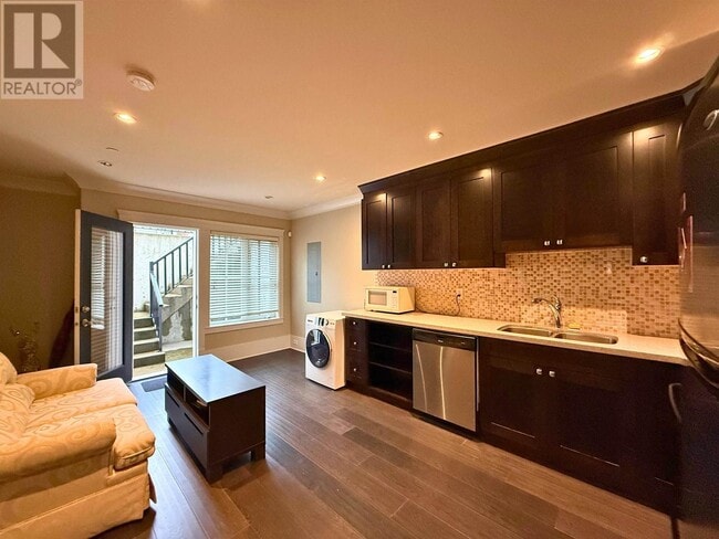 Photo du bâtiment - 3558 W 11th Ave