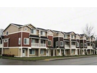 Foto principal - Meadow Park Townhomes