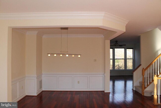 Building Photo - 47682 Loweland Terrace