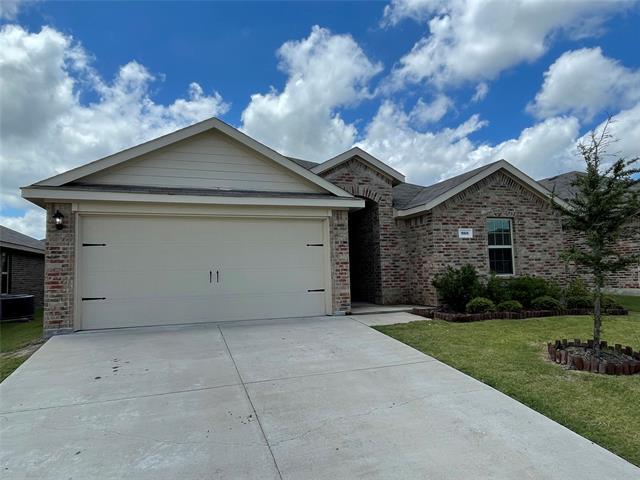 Building Photo - 950 Decker Dr