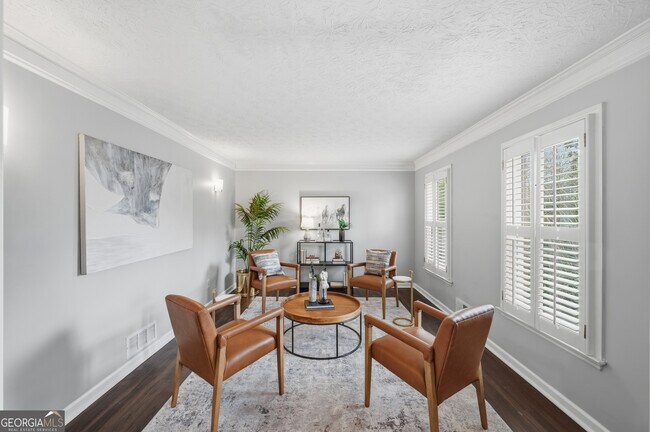 Foto del edificio - 4229 N Mountain Rd NE