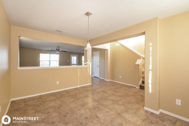 Building Photo - 5018 Fountain Hill, San Antonio, TX 78244