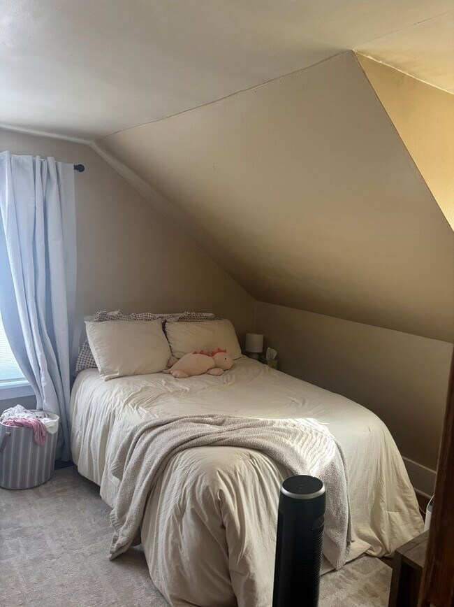 Foto del edificio - Available June 2026! 4 Bedroom House Close to Campus!