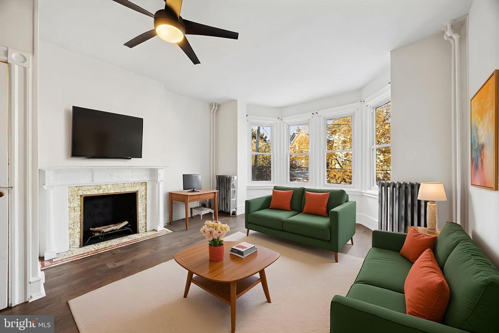 Foto principal - 4922 Hazel Ave