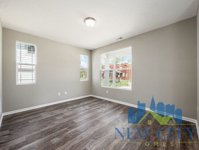 Foto del edificio - Coming Soon Recently Built 3 Bedroom , 2.5 Bathroom