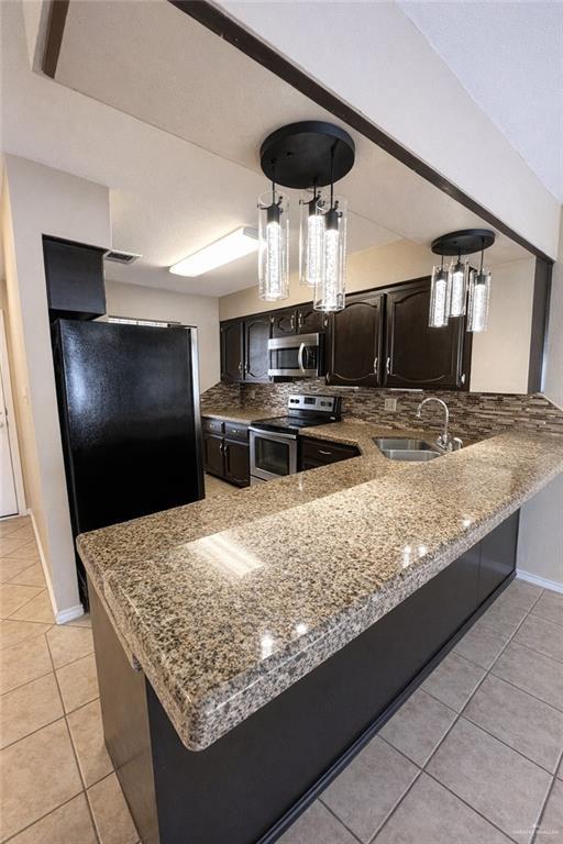 Foto del edificio - 13 South Dr