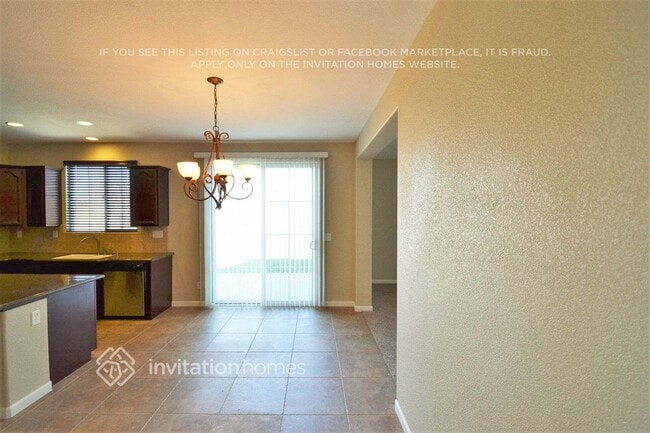 Building Photo - 406 Tara Bella Pl
