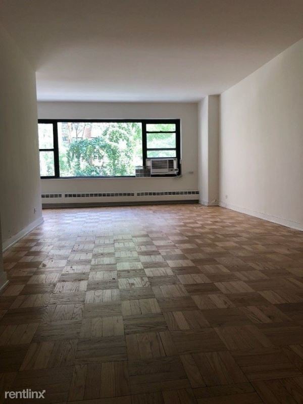 Building Photo - 417 E 55th St