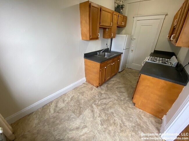 Foto del edificio - 235 Park Dr