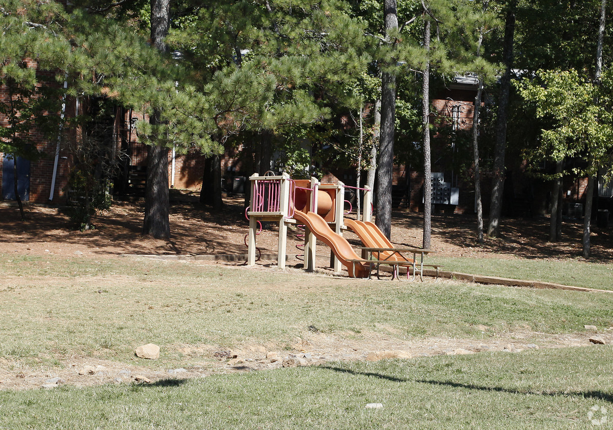 Building Photo - Deer Valley