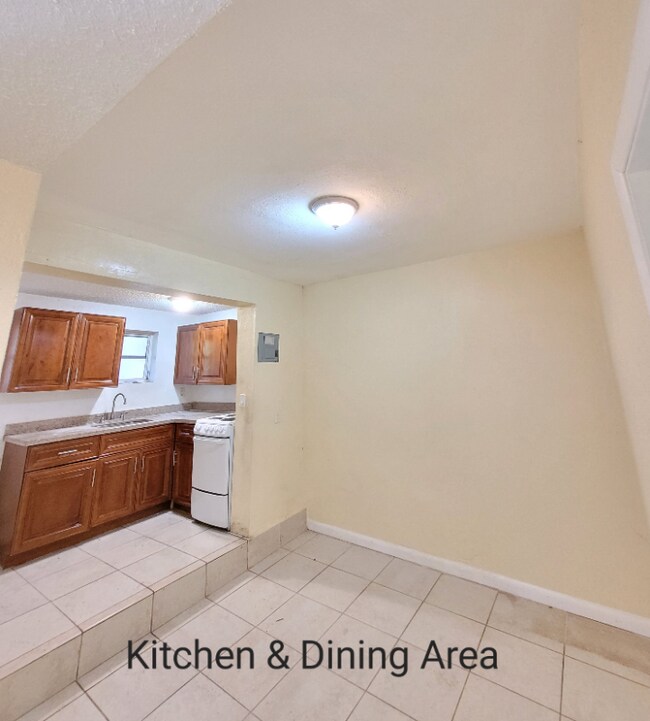 Foto del edificio - 1741 SW 17th Ct